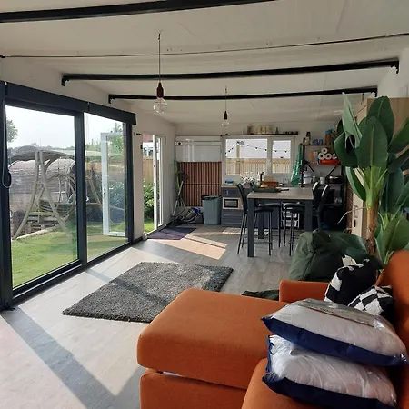 Lakeside Holiday home